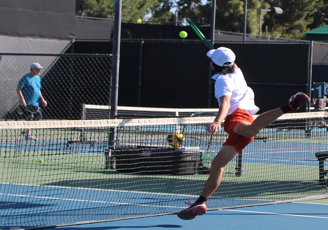 Tennis live ball